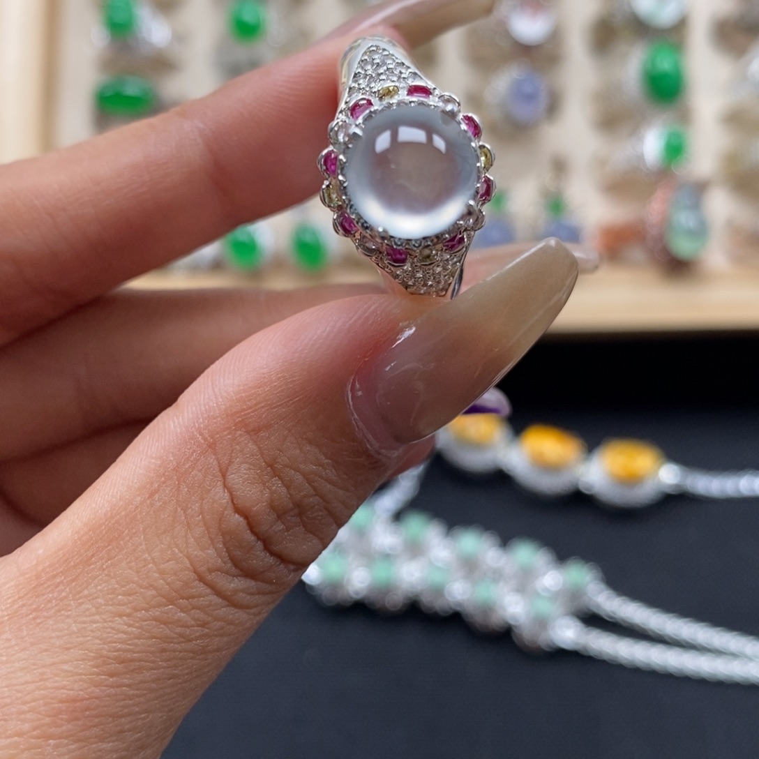 翡翠18K金镶嵌戒指缅甸天然A货翡翠（开门红亏钱炸）