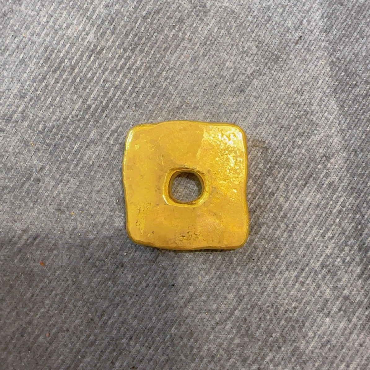 可溶可化可改款  四方圆孔 摆件