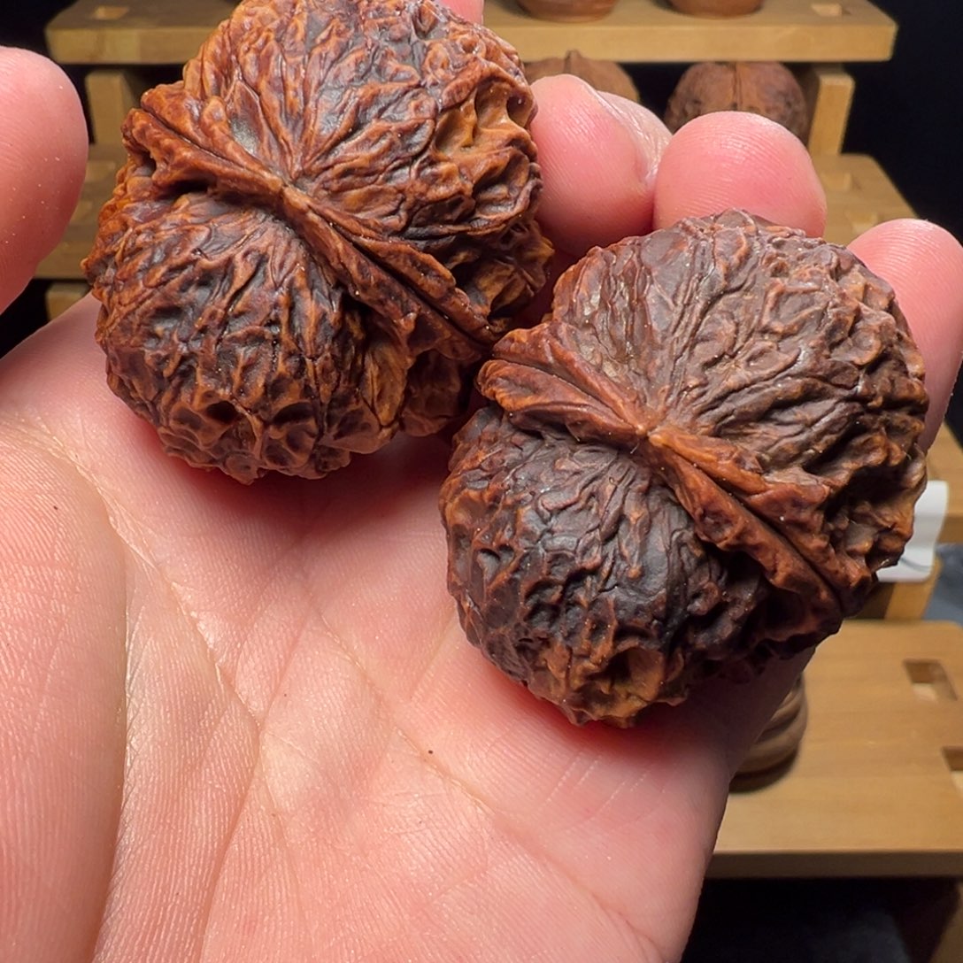 文玩核桃吊坠聚宝金蟾46mm