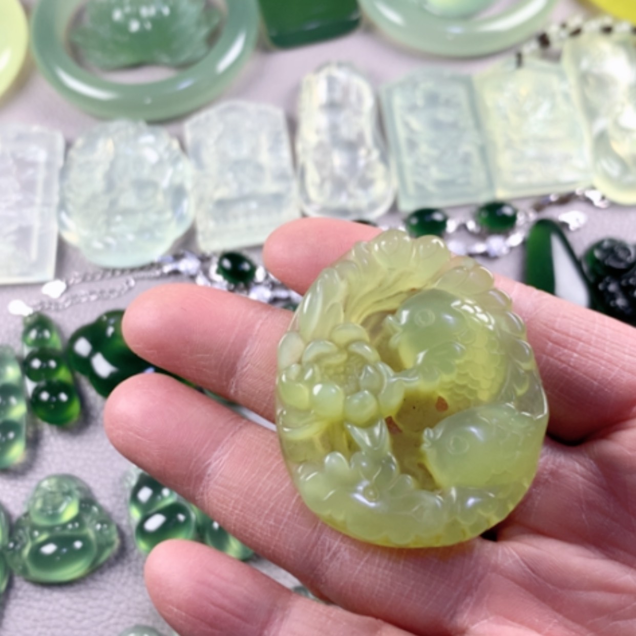 【闪购商品】蛇纹石玉岫玉未镶嵌