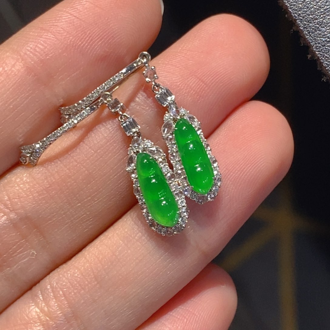 翡翠18K金镶嵌耳饰天然缅甸A货翡翠