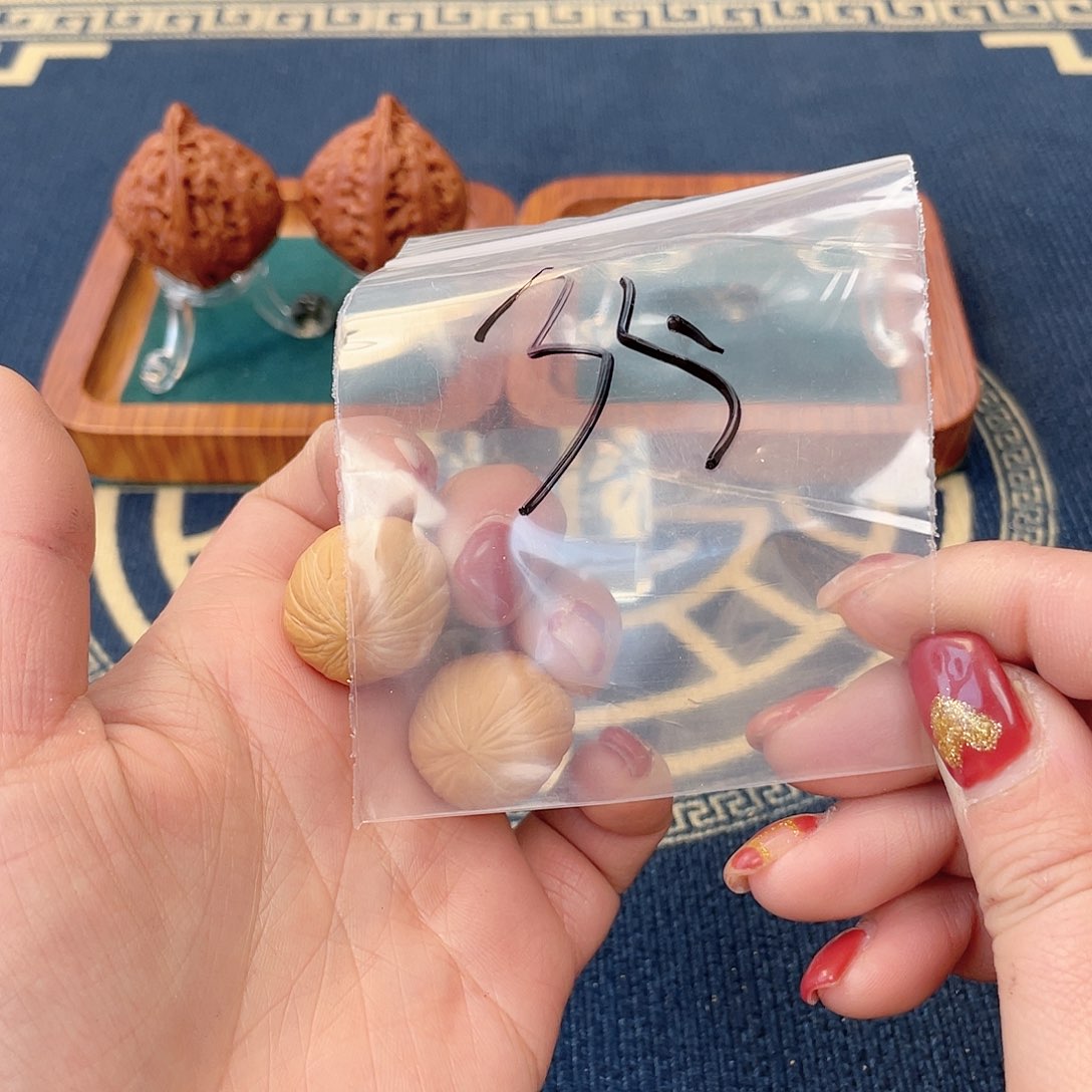 文玩核桃把件南瓜墩