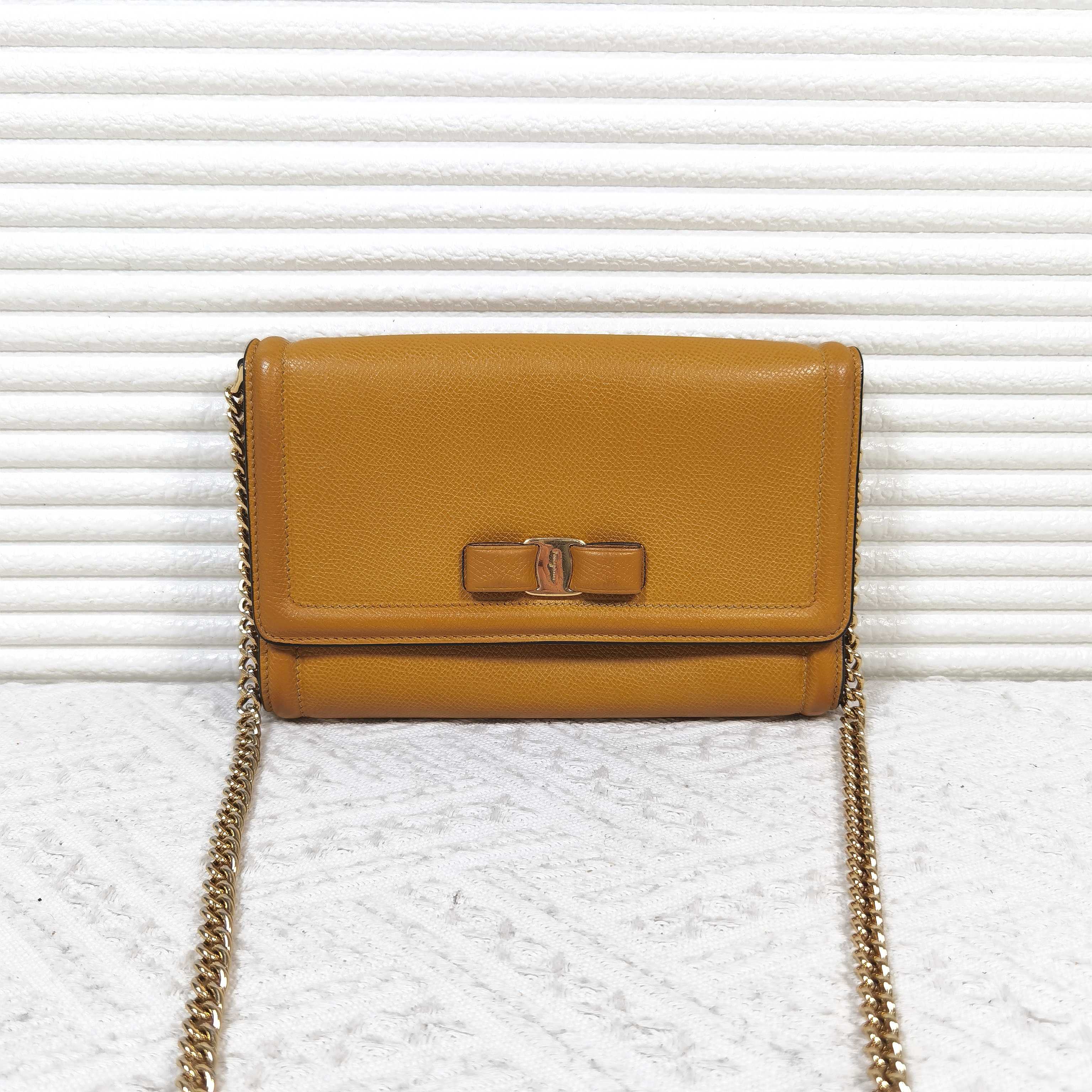 95新 FERRAGAMO/菲拉格慕 Ferragamo菲拉格慕Ginny链条包斜挎包