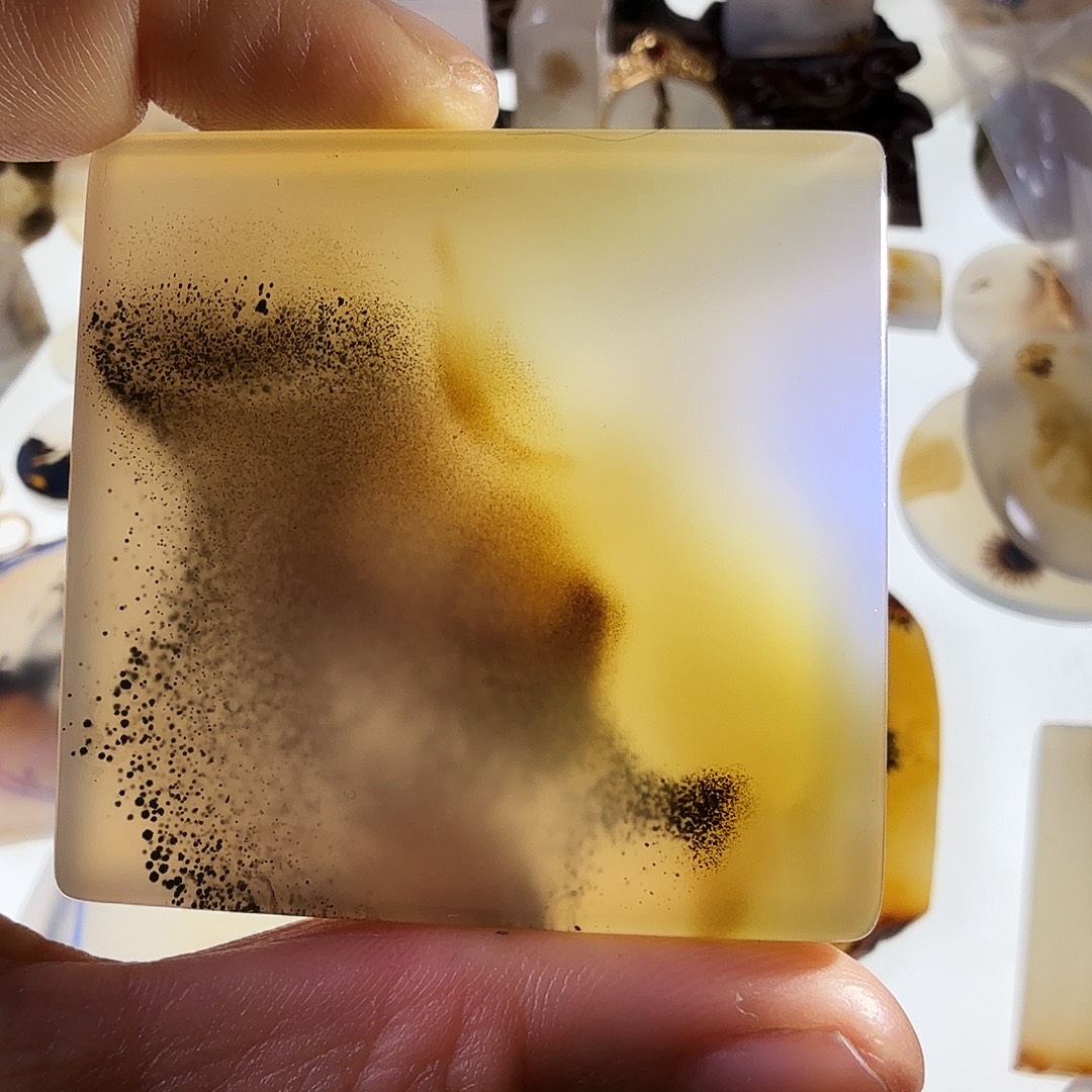 玛瑙/玉髓未镶嵌珠宝半成品