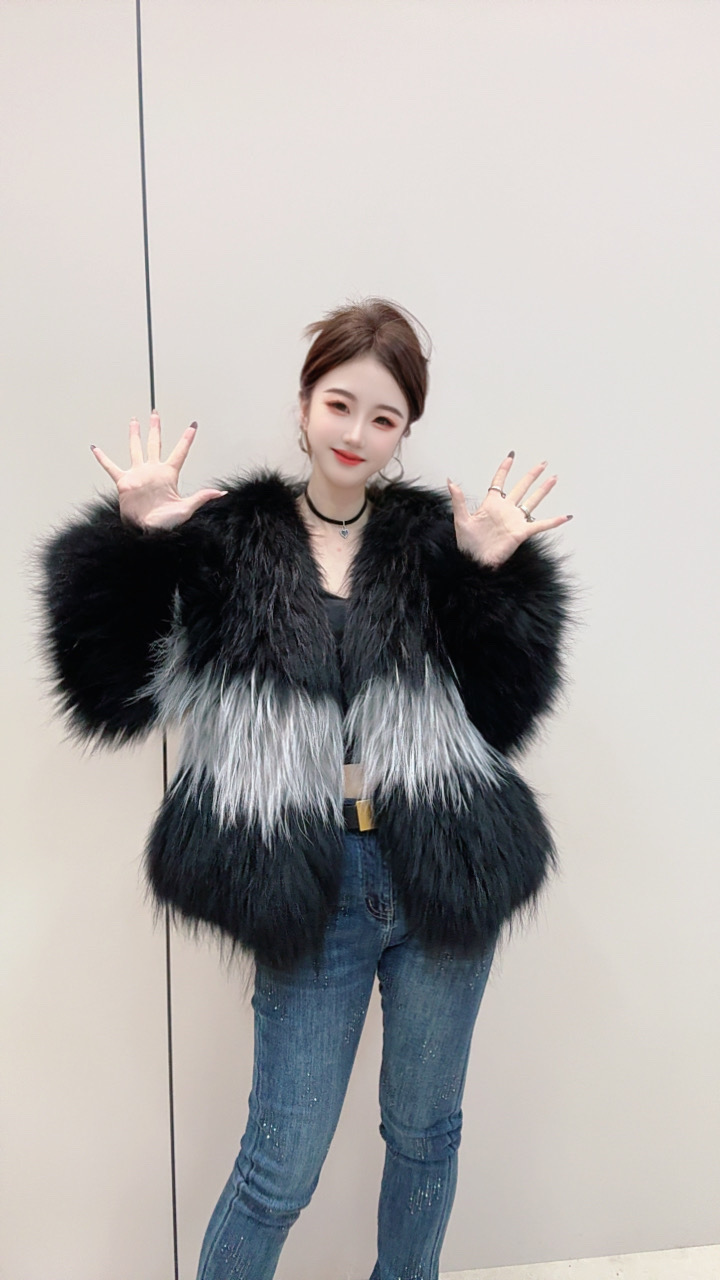 皮草外套女爆款2025新款升级加长款貉子毛双面编织时尚百搭显瘦