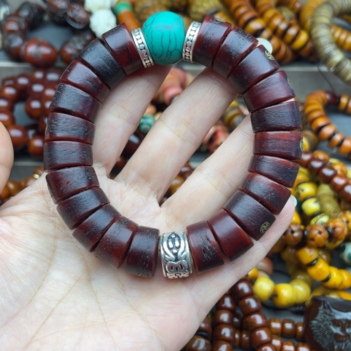 用***4牛骨手串/手链牛骨