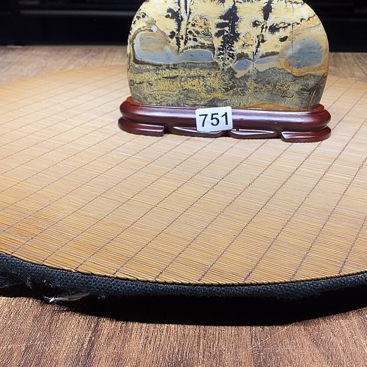 张***冬香榧木广西柳州国画石头
