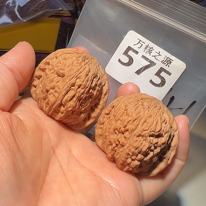 桃核吊坠41.5全品绣球，克重沉