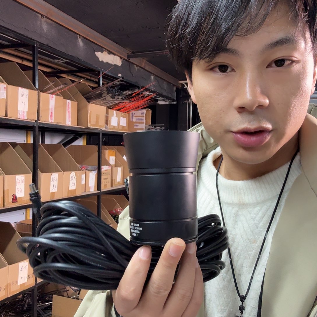 瑕疵水下诱鱼灯 …………