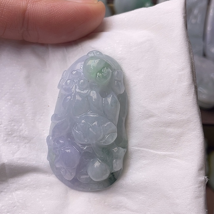 翡翠未镶嵌颈饰缅甸翡翠吊坠