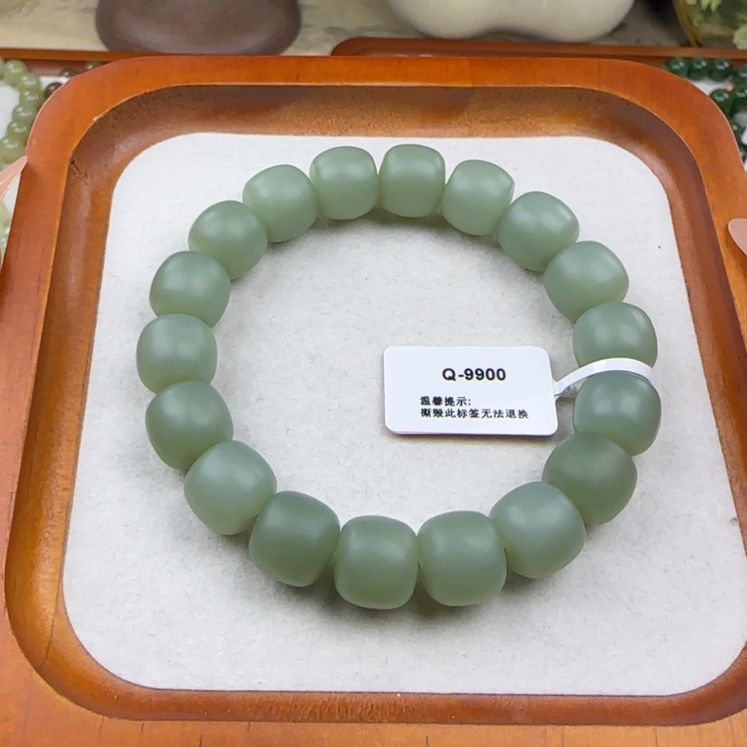 陆***漓和田玉（糖玉）未镶嵌手串卡12且末蓝老型