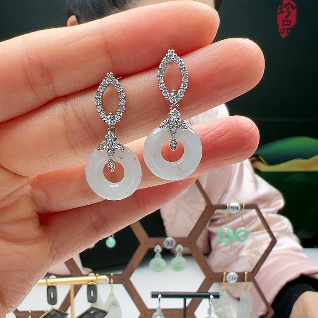 翡翠银S925镶嵌耳饰天然翡翠