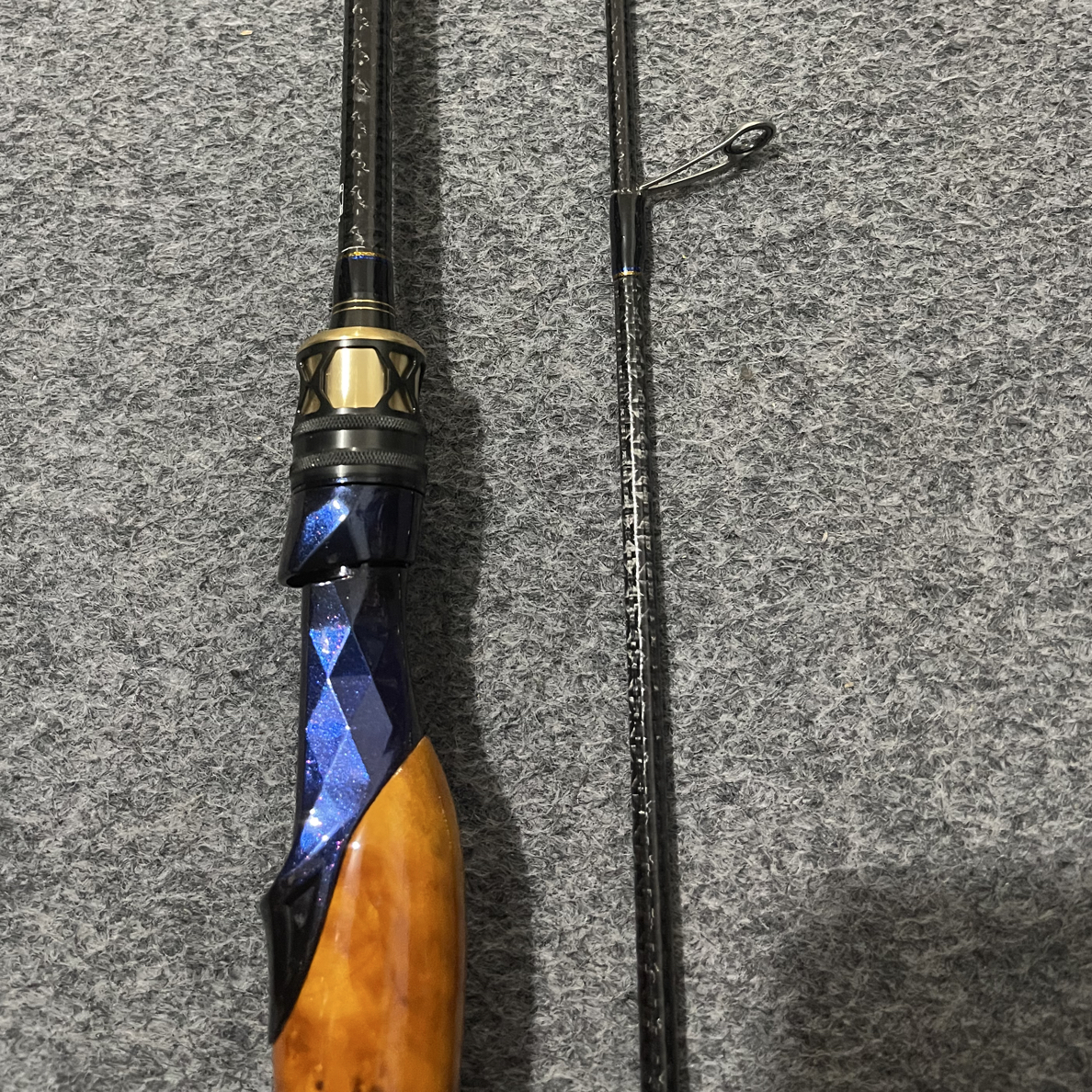 瓦里瓦斯大黄蜂直柄双节超泛用路亚竿适合所有水域无品牌