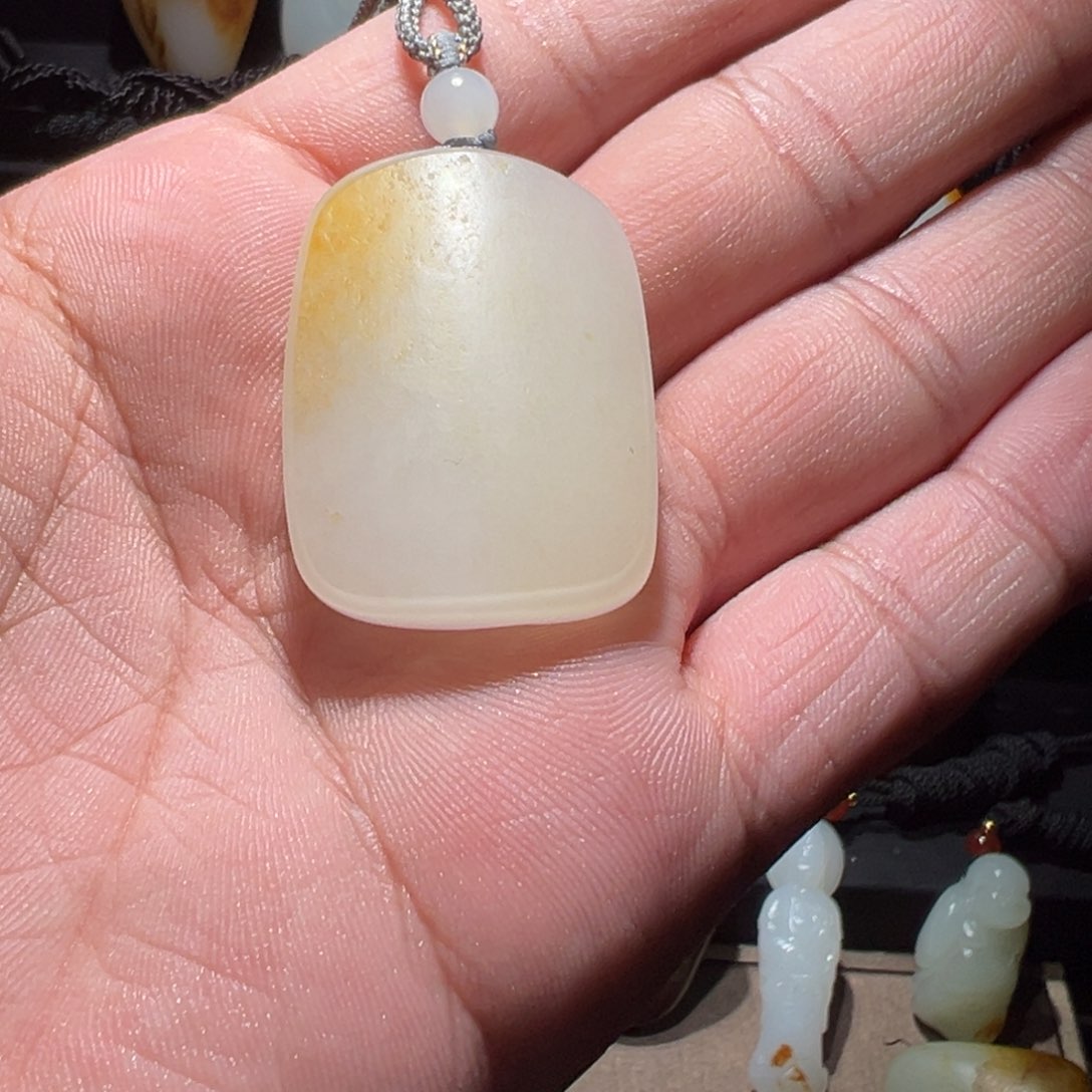 和田玉挂件未镶嵌怪*叔