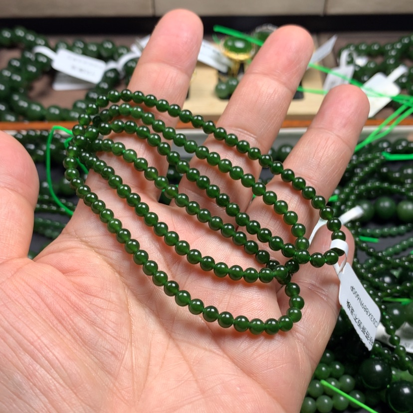 【闪购商品】和田玉（碧玉）颈饰未镶嵌姗4m m