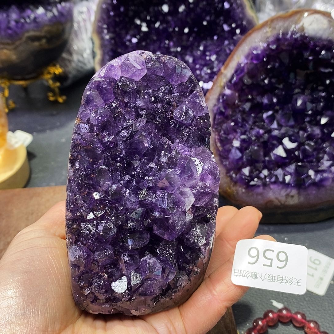 水晶大型摆件（非配饰）未镶嵌