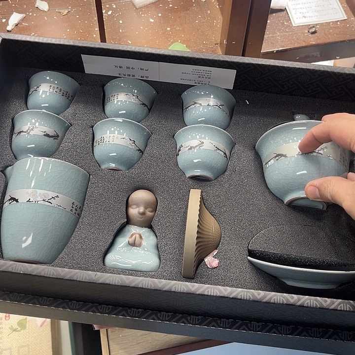 孤品茶具。                 
