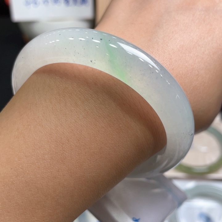 翡翠手镯未镶嵌翡翠手镯8号