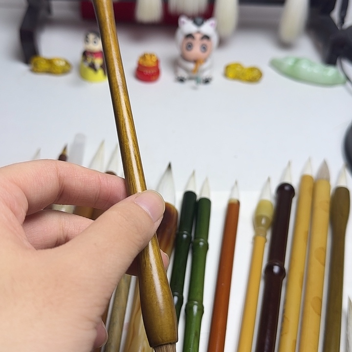 毛笔书法狼豪一支