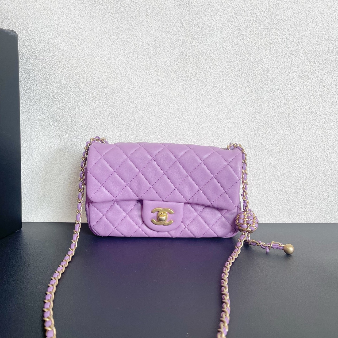 95新 Chanel/香奈儿 98新 大场直播/核桃金球大mini包/10678