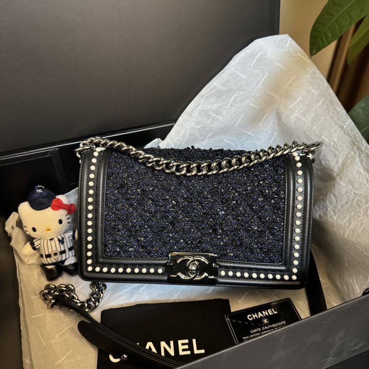 95新/香奈儿/C8851616986/[MQR1115B0015]