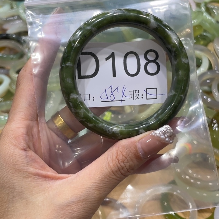 未镶嵌蛇纹石玉手镯