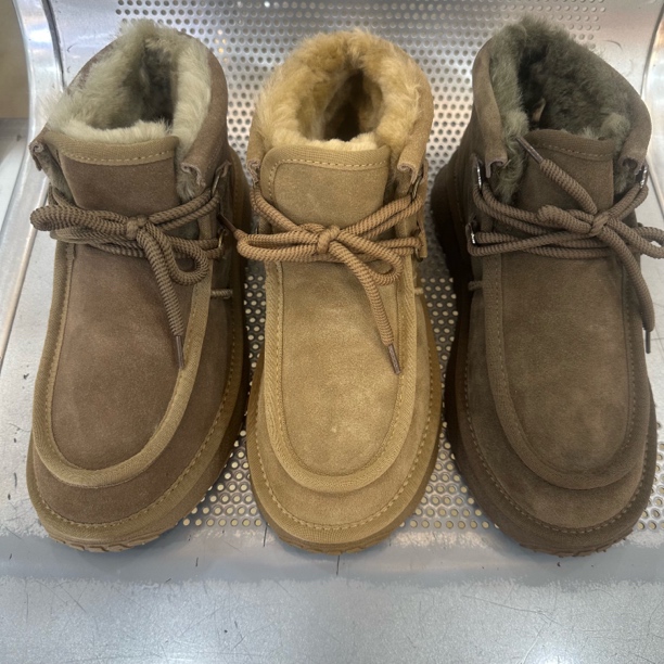 7010冬季男士皮毛一体休闲雪地靴