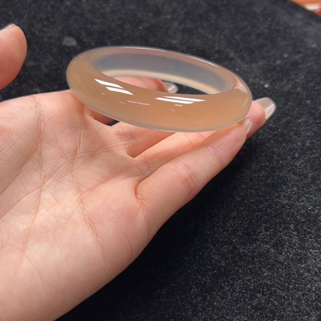 手镯玛瑙/玉髓未镶嵌