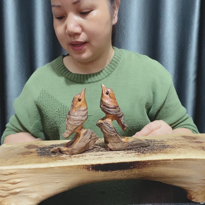 婉***约百年树的设计风格