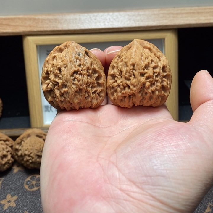 羽***）吊坠文玩核桃南疆