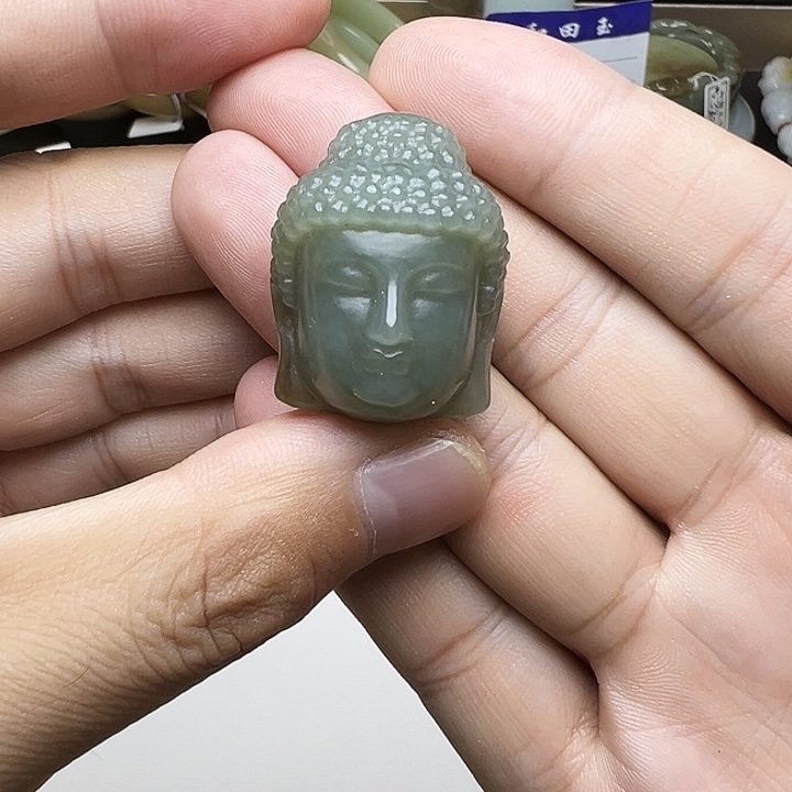未镶嵌和田玉挂件
