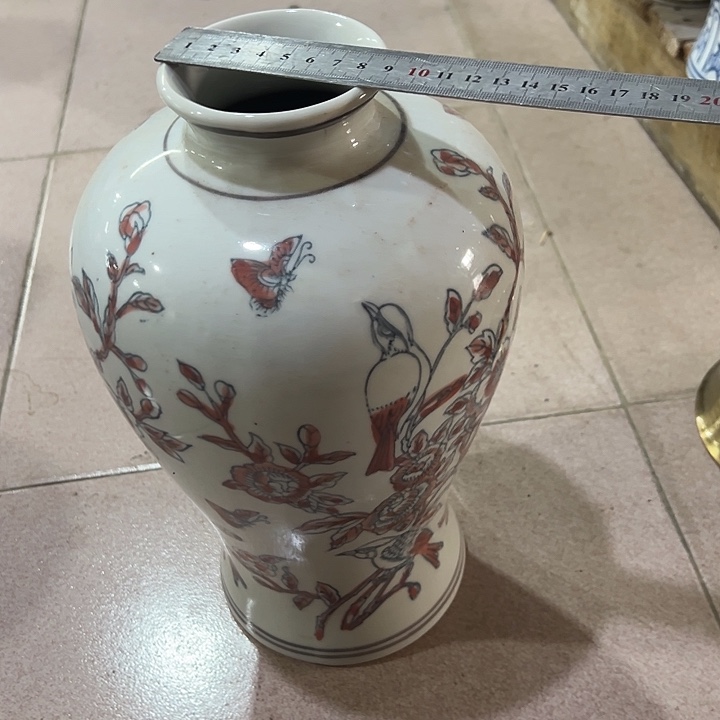 瓷片瑕。。。。。。。。。。。。。。？。