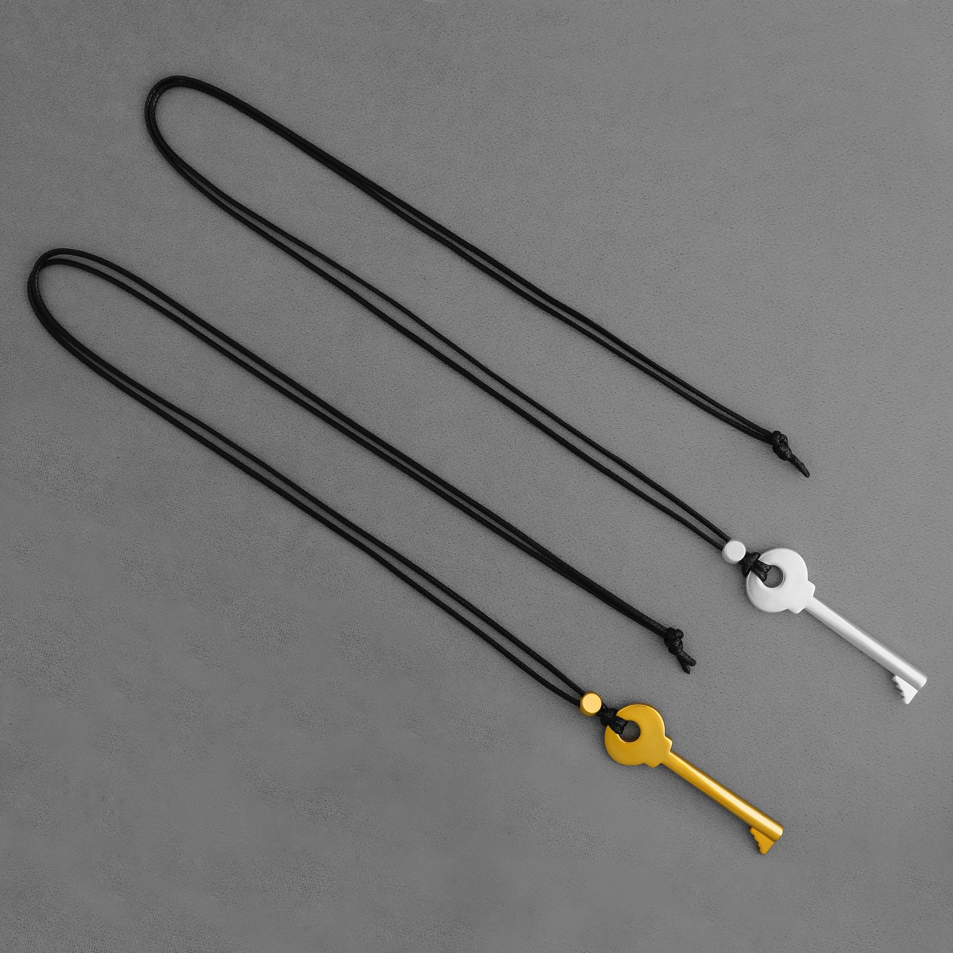 UNI*家命运之门钥匙吊坠项链艺术感时尚简约个性小众钥匙长款项链