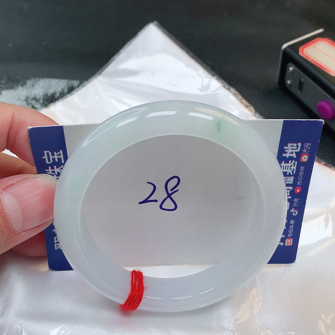 翡翠手镯未镶嵌28号