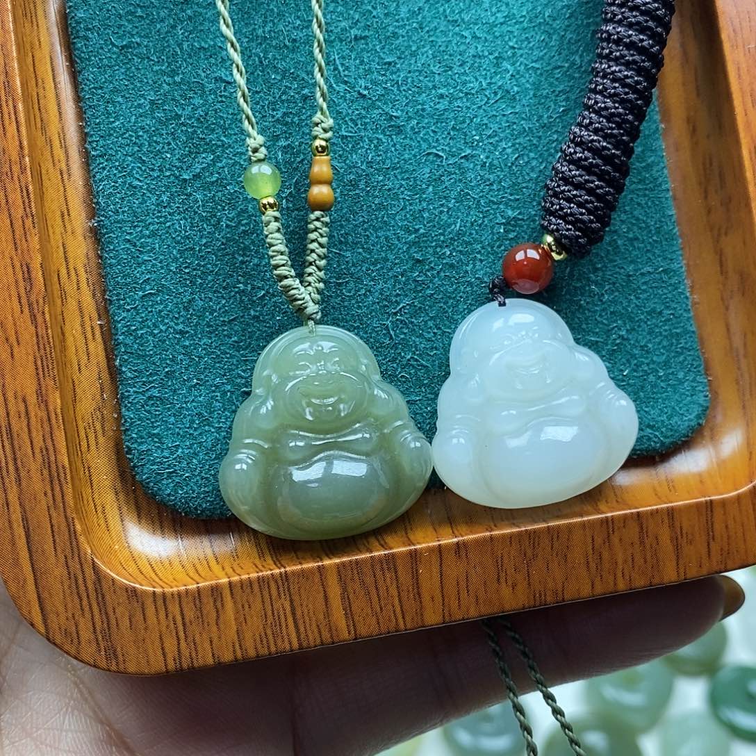 和田玉未镶嵌颈饰25mm精品佛公多样性发1件