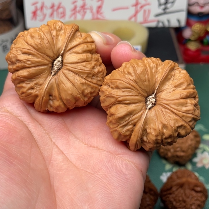 【闪购商品】文玩核桃吊坠45南瓜墩