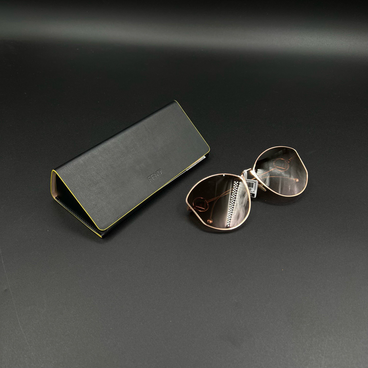 99新 FENDI/芬迪 （jp）125玫瑰金FF墨镜 均码/全新/