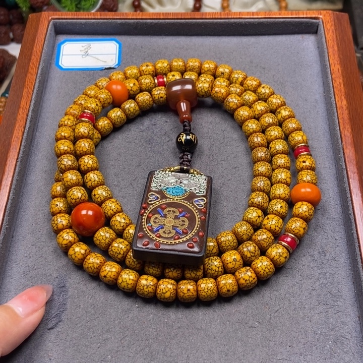 星月菩提吊坠菩提