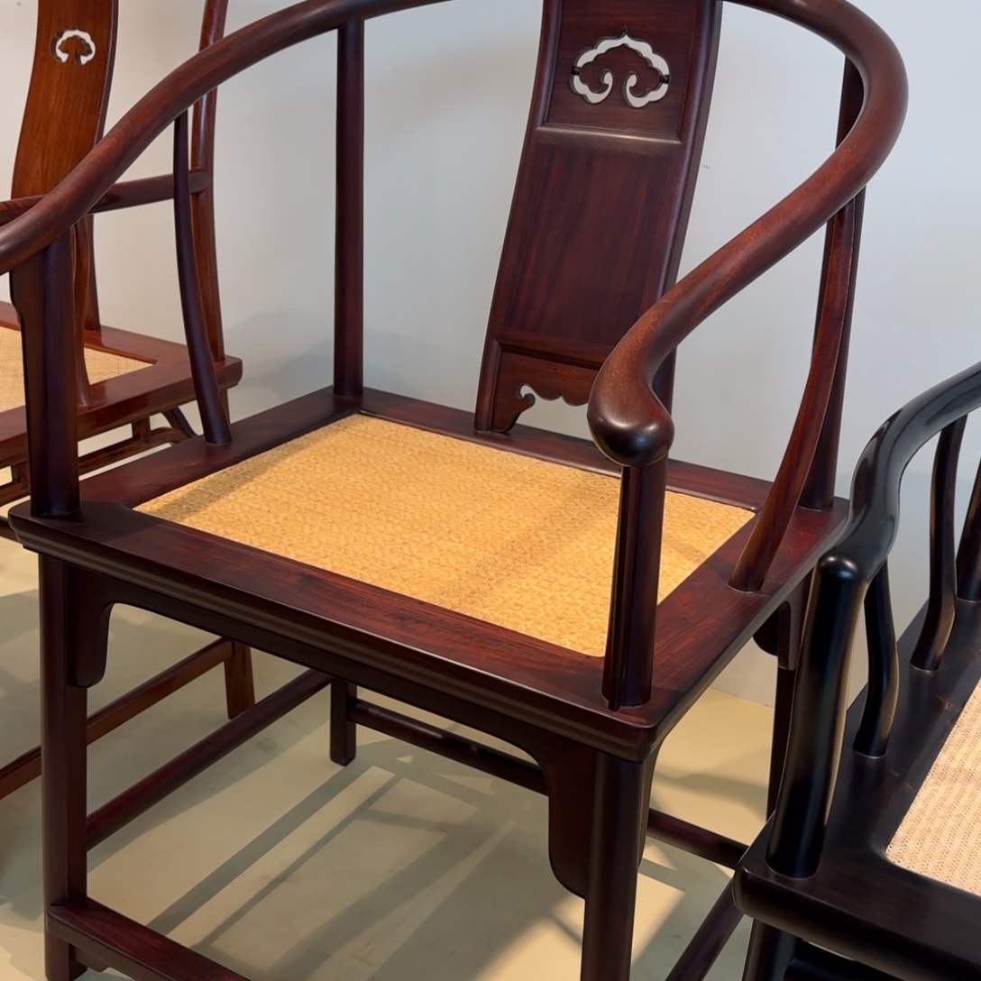 而***安移动核桃木帮我带个奔驰吧