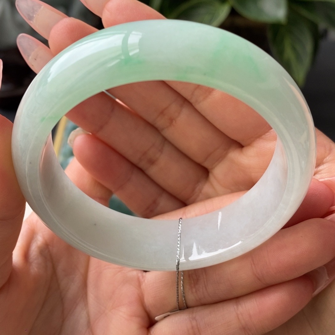翡翠未镶嵌手镯天然