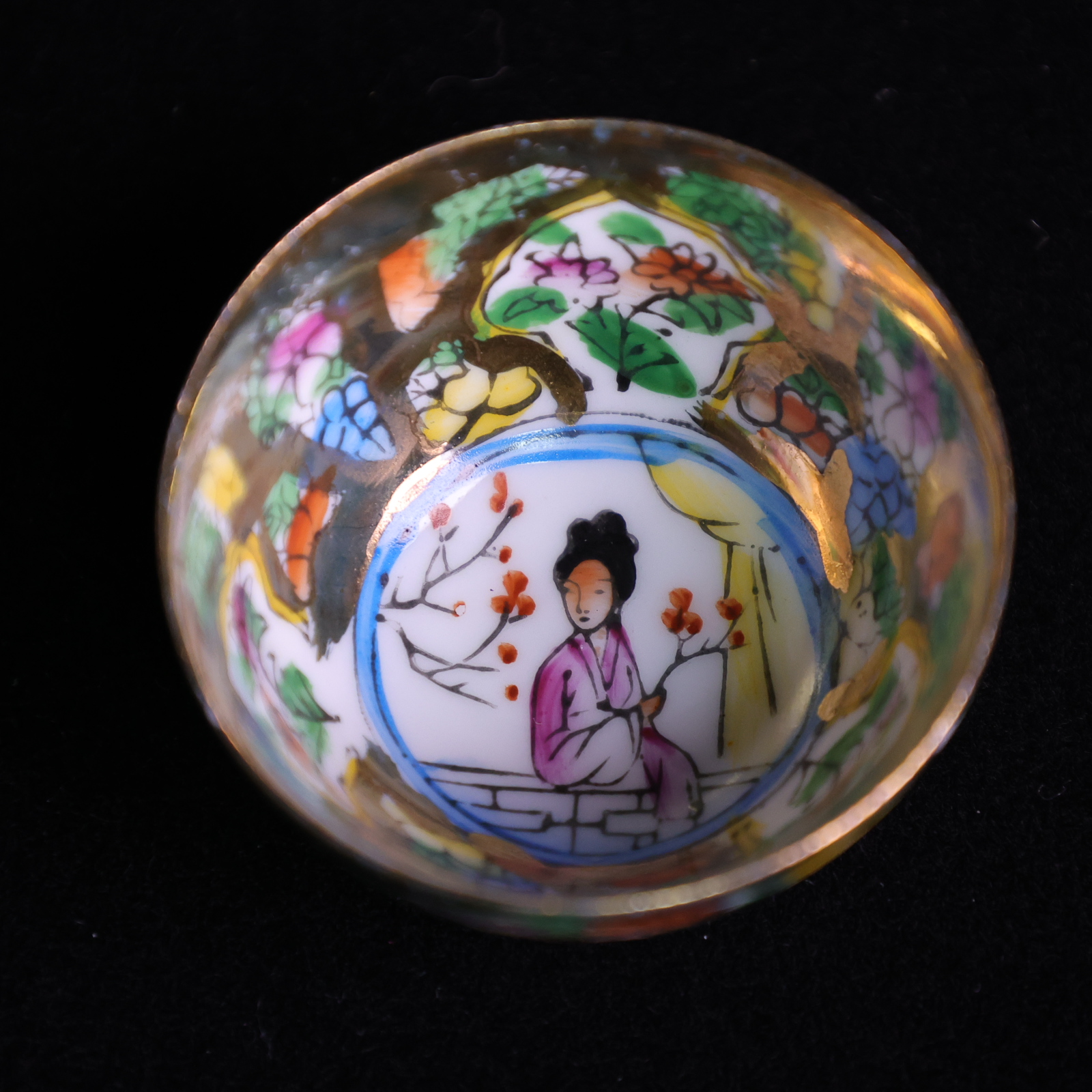 民国 金地仕女图百花杯