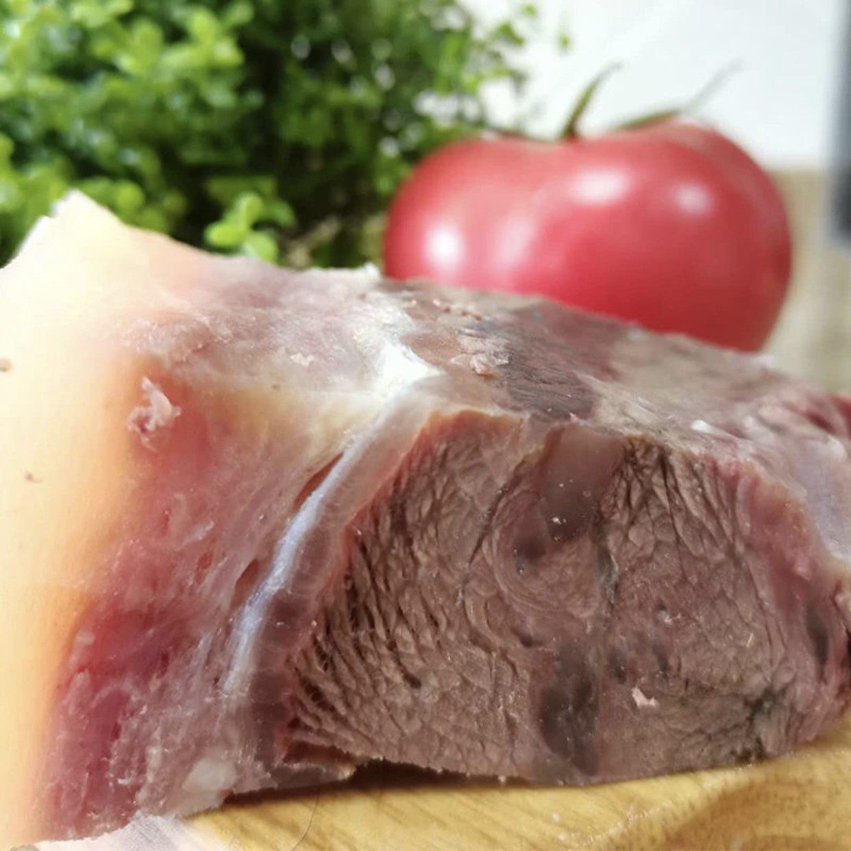 连云港正宗原味黄牛牛头肉新鲜精修冷链发货