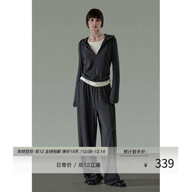 UNSPOKEN【显瘦直身廓形 柔软亲肤透气感】假两件运动套装UQ24S122