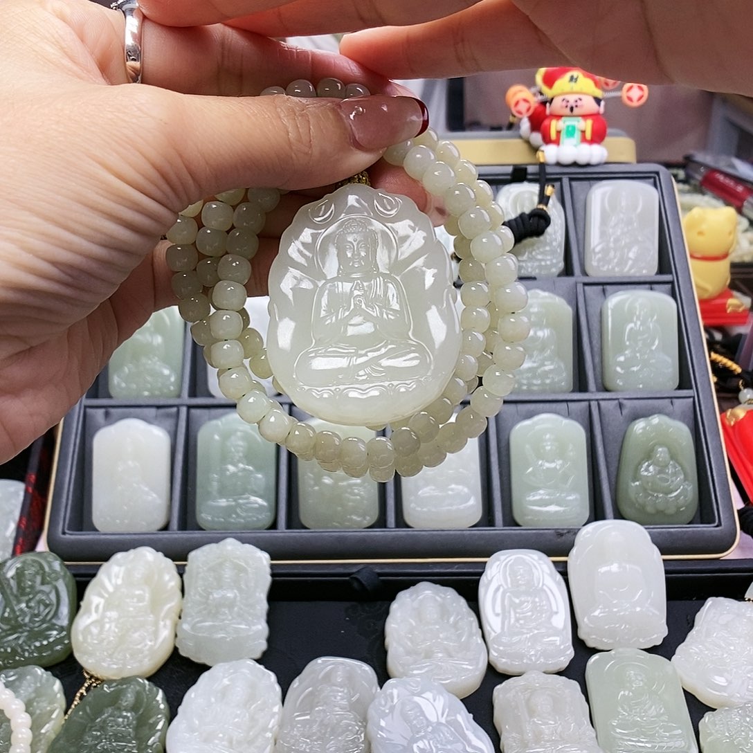 和田玉颈饰未镶嵌?*?