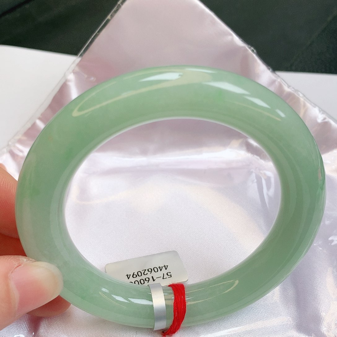 【闪购商品】翡翠手镯未镶嵌缅甸天然a货翡翠