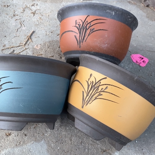 紫砂花盆70-3。   27-17