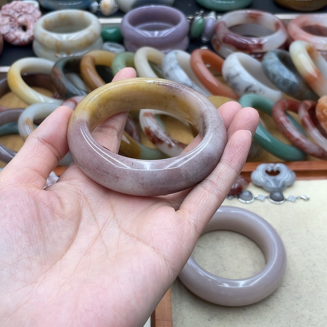 石英质玉圈口56未镶嵌阿*