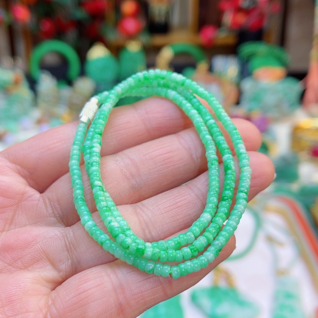 翡翠颈饰未镶嵌48小时鉴赏期