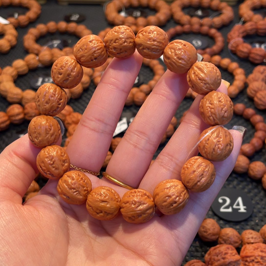 文玩核桃手串粗筋八棱