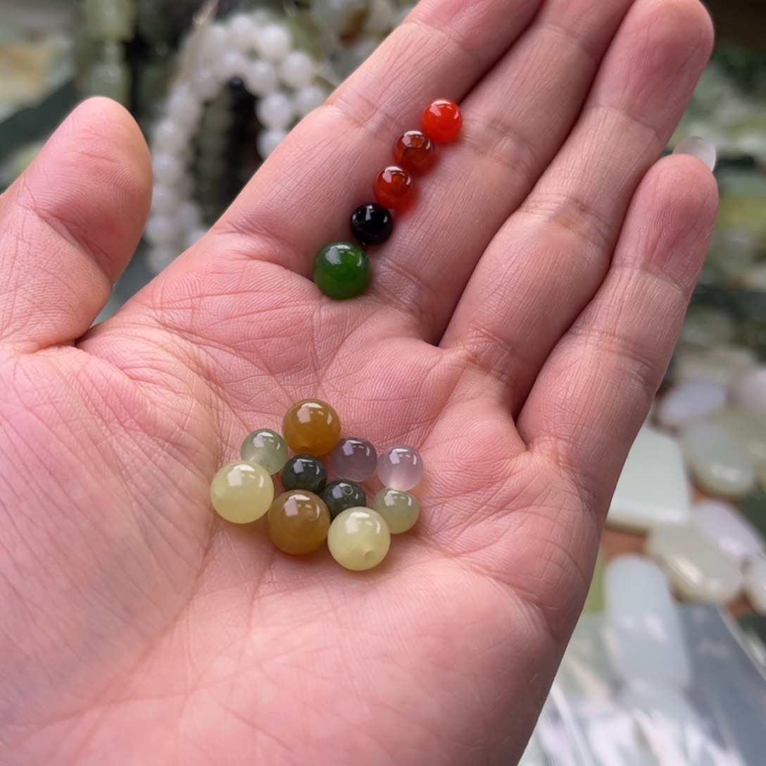 小***子和田玉未镶嵌吊坠(不含链)